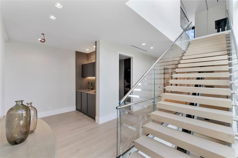 2880 NE 28th St, Fort Lauderdale, FL 33306 Photo