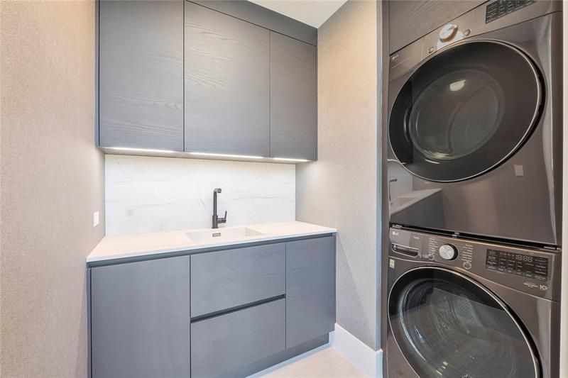 2880 NE 28th St, Fort Lauderdale, FL 33306 Photo