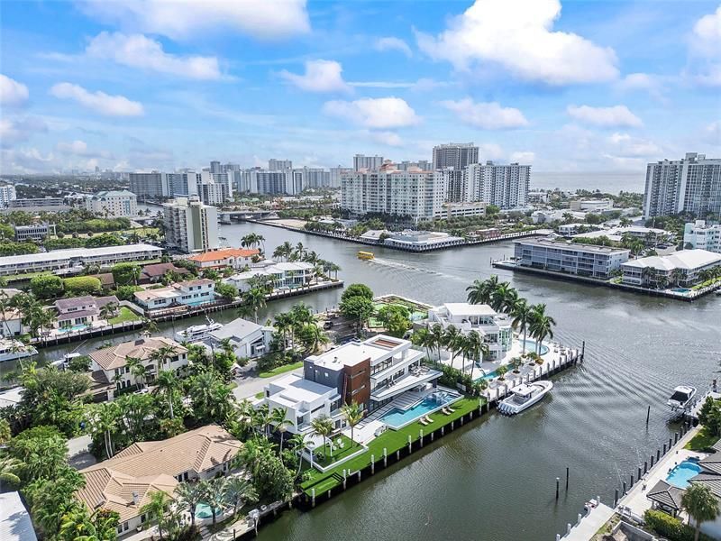 2880 NE 28th St, Fort Lauderdale, FL 33306 Photo