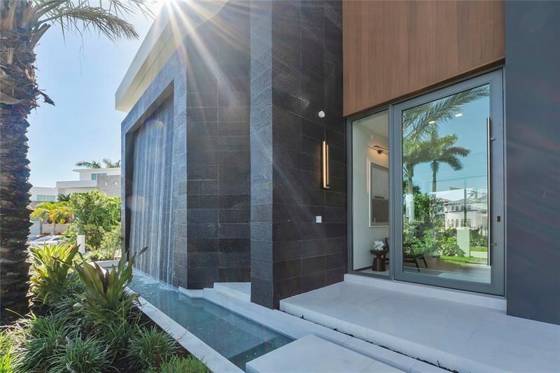 2880 NE 28th St, Fort Lauderdale, FL 33306 Photo