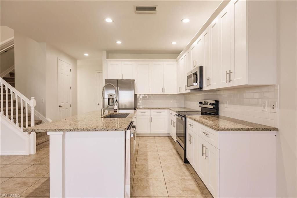 2639 Bellingham Ct, Cape Coral, FL 33991 Photo