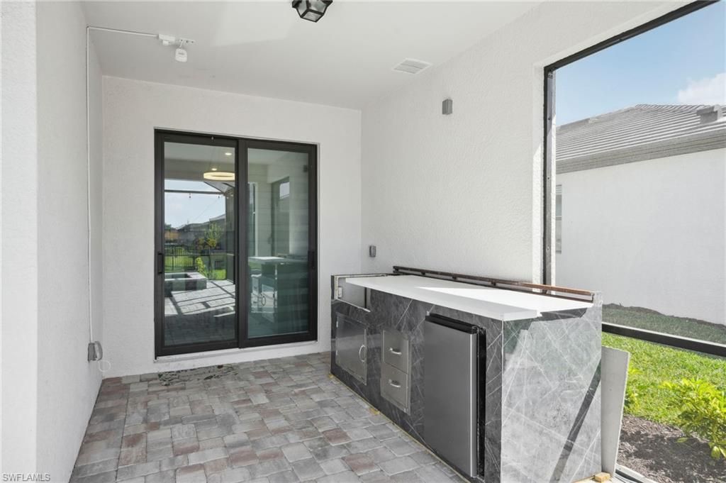 11162 Addison Lake Cir, Fort Myers, FL 33966 Photo