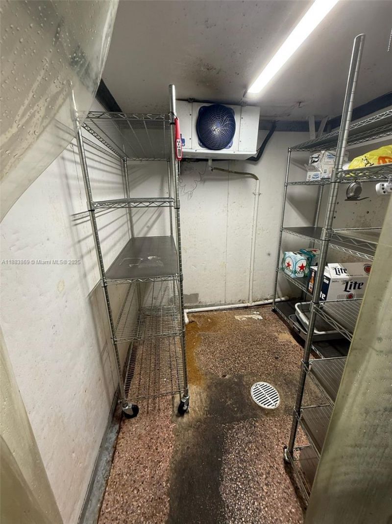 6746 W Flagler St, Miami, FL 33144 Photo