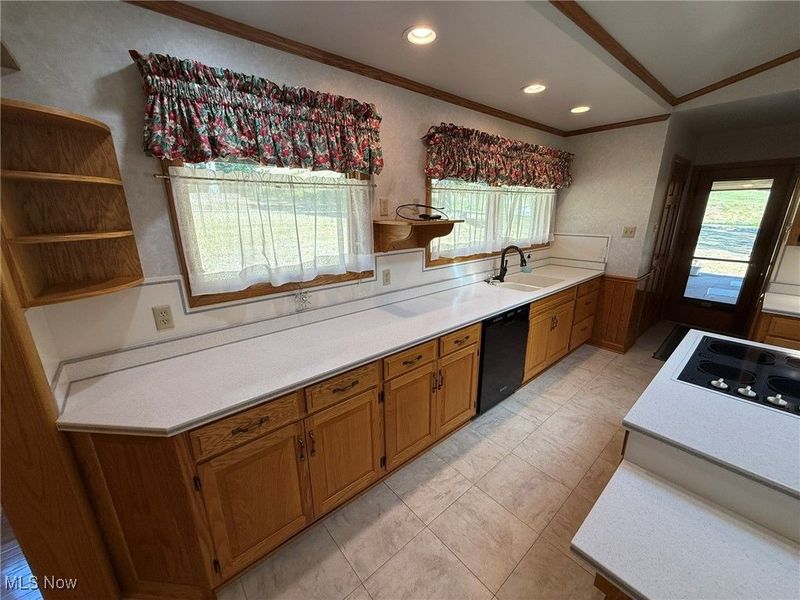 2902 Downeys Hill Drive NE, Dover, OH 44622 Photo 12