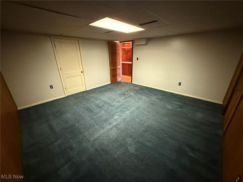 2902 Downeys Hill Drive NE, Dover, OH 44622 Photo 38