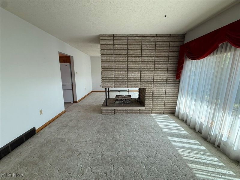 2902 Downeys Hill Drive NE, Dover, OH 44622 Photo 6