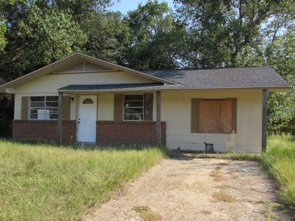 120 Carson Drive, Gulfport, MS 39503