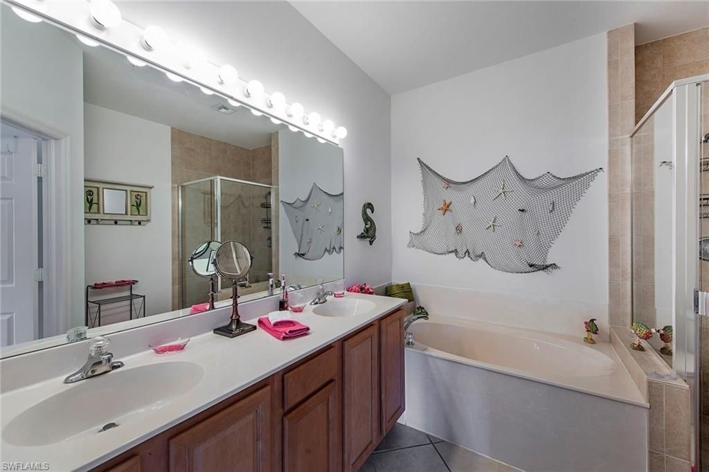 24300 Sandpiper Isle Way, Unit 201, Bonita Springs, FL 34134 Photo