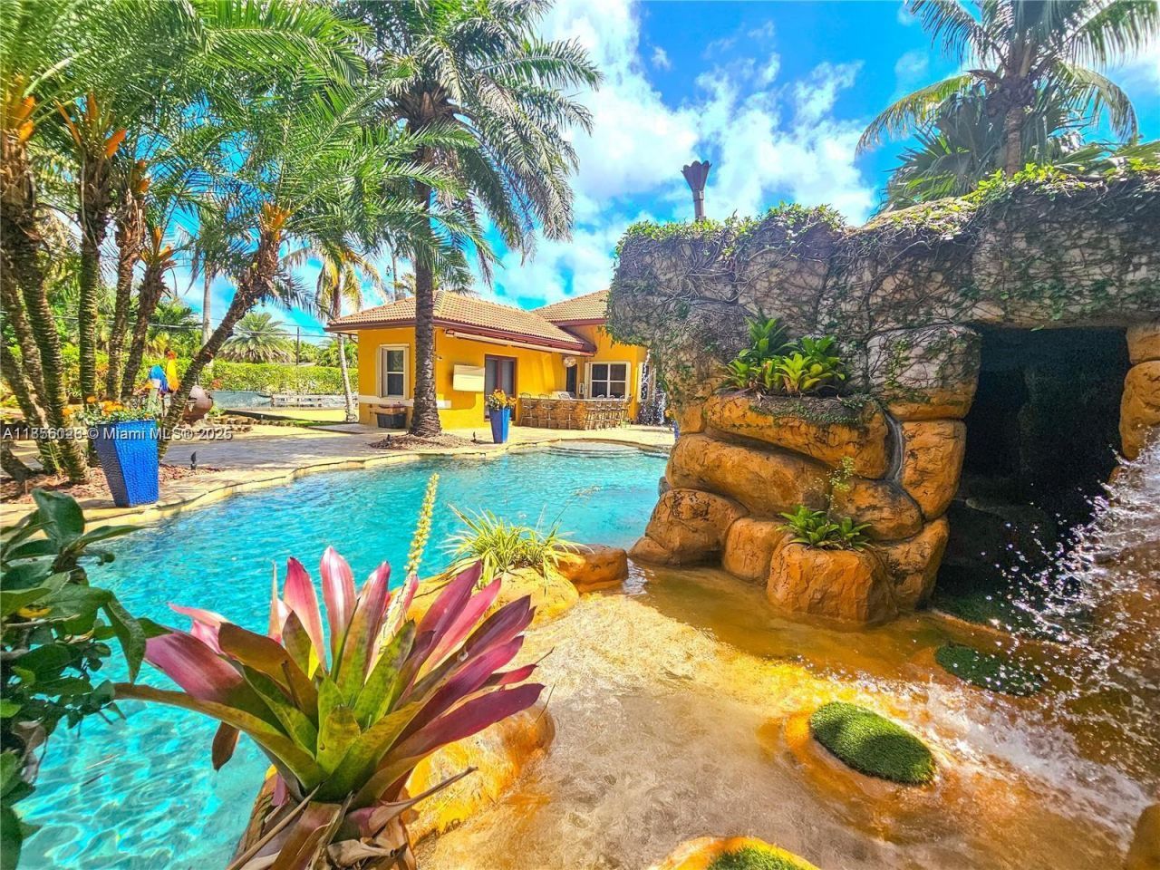 14503 SW 16th St, Davie, FL 33325 Photo