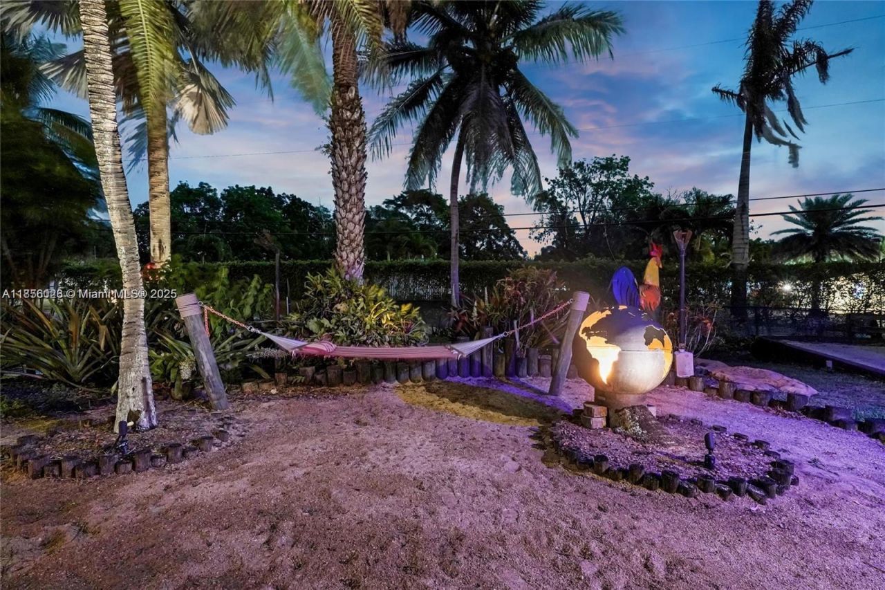 14503 SW 16th St, Davie, FL 33325 Photo