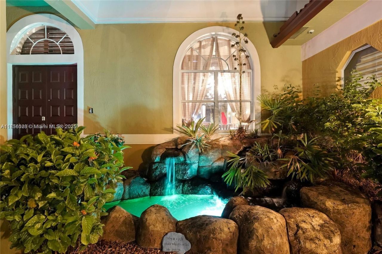 14503 SW 16th St, Davie, FL 33325 Photo