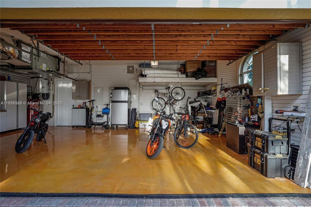 14503 SW 16th St, Davie, FL 33325 Photo