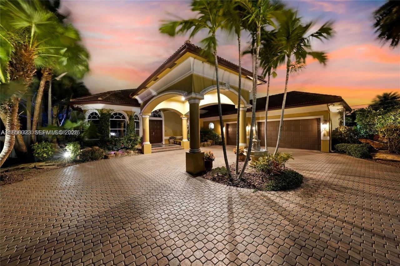 14503 SW 16th St, Davie, FL 33325 Photo