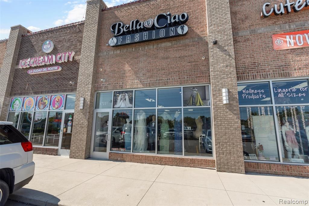 47331 Van Dyke Ave, Macomb Township, MI 48317 Main Photo