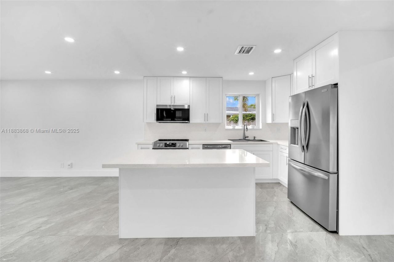 3641 SW 23rd Ct, Fort Lauderdale, FL 33312 Photo