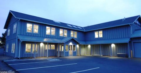 1929 E Prater Way, Sparks, NV 89434 Photo