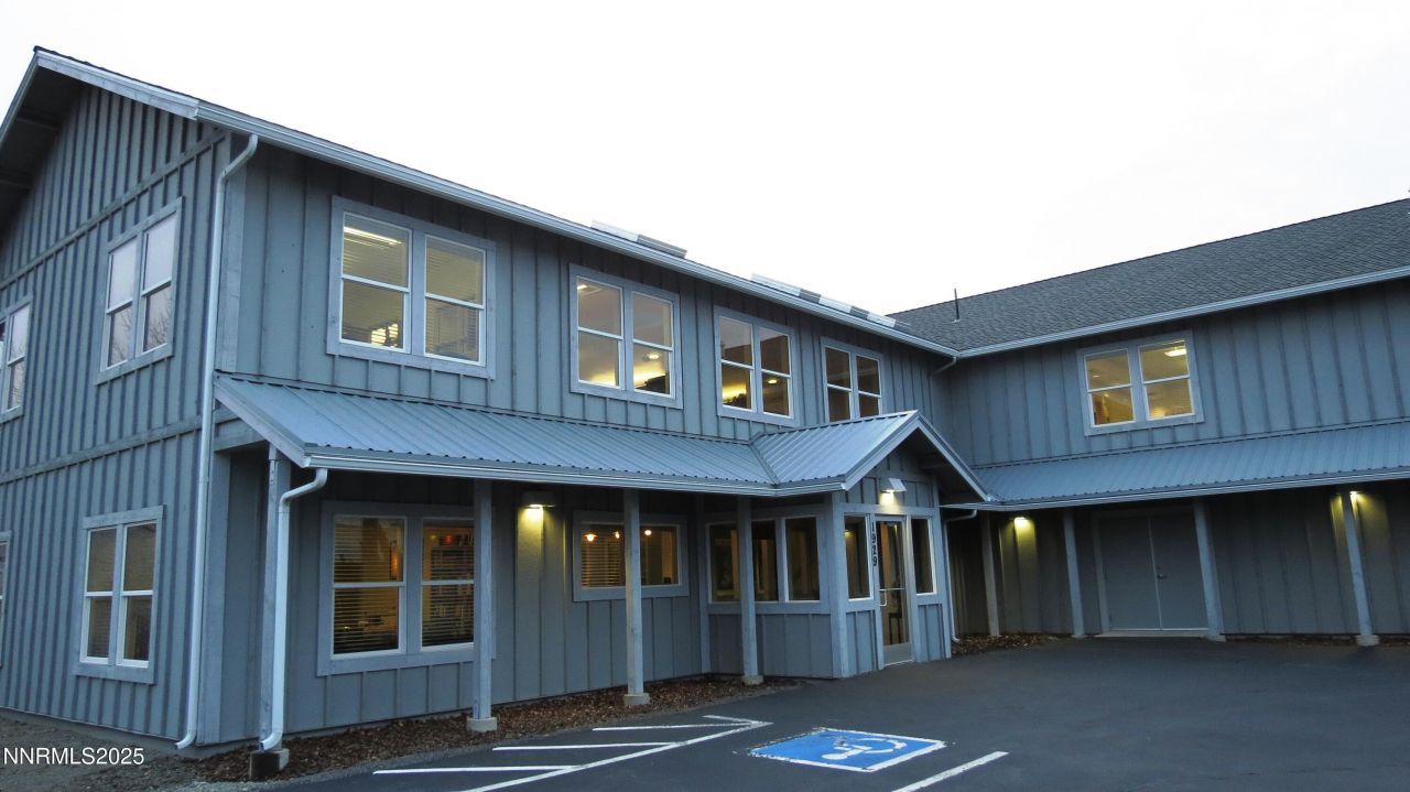 1929 E Prater Way, Sparks, NV 89434 Photo