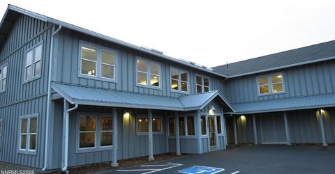 1929 E Prater Way, Sparks, NV 89434 Photo