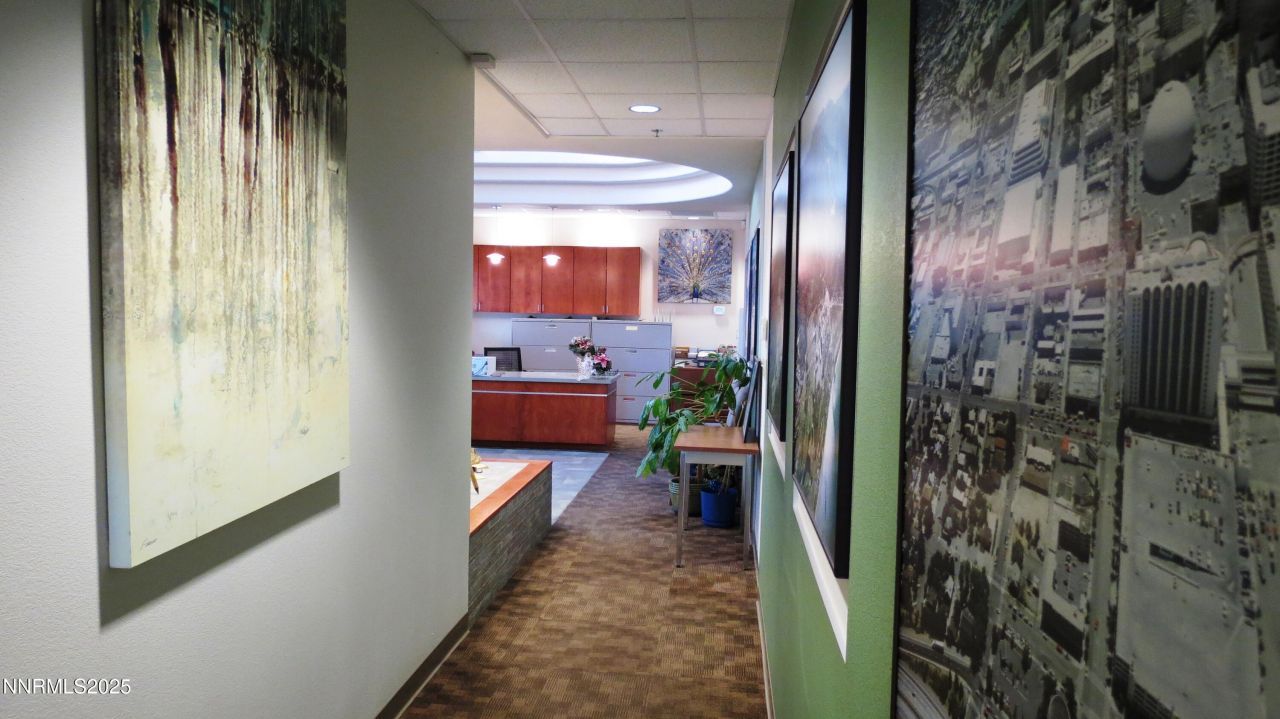 1929 E Prater Way, Sparks, NV 89434 Photo