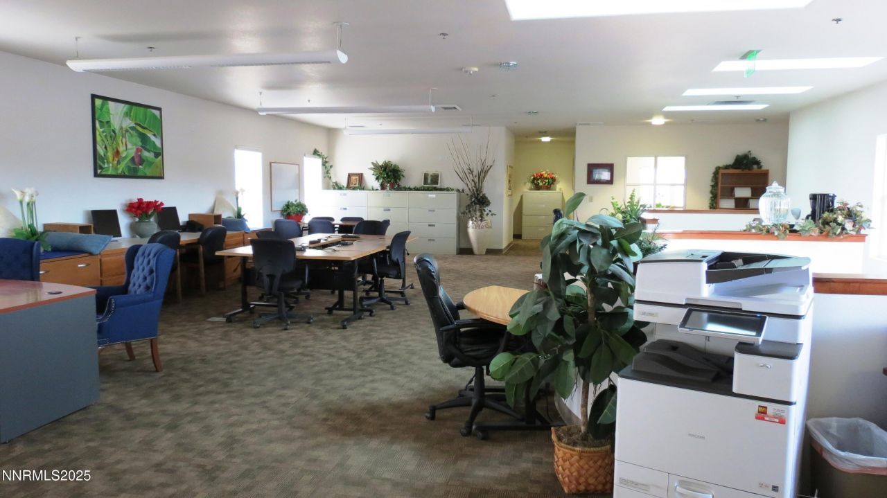 1929 E Prater Way, Sparks, NV 89434 Photo