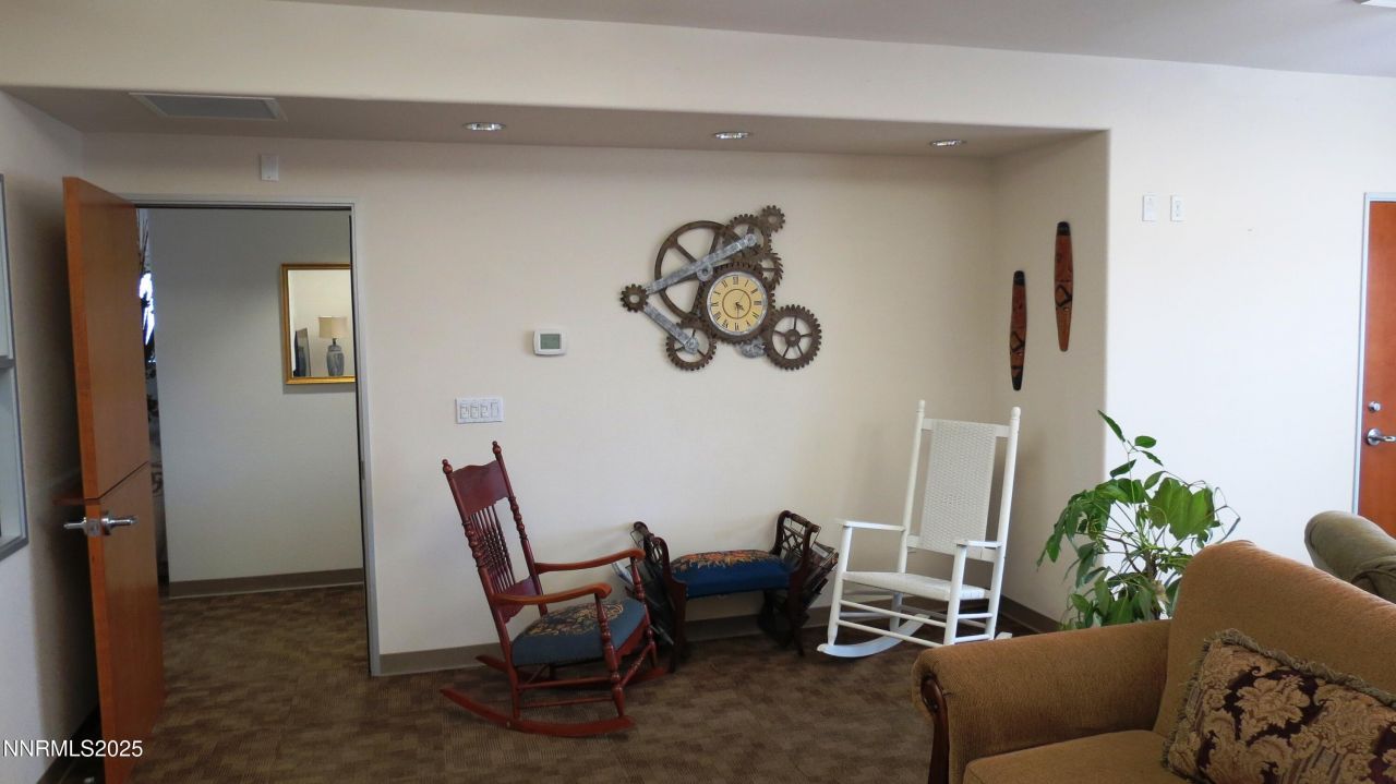 1929 E Prater Way, Sparks, NV 89434 Photo