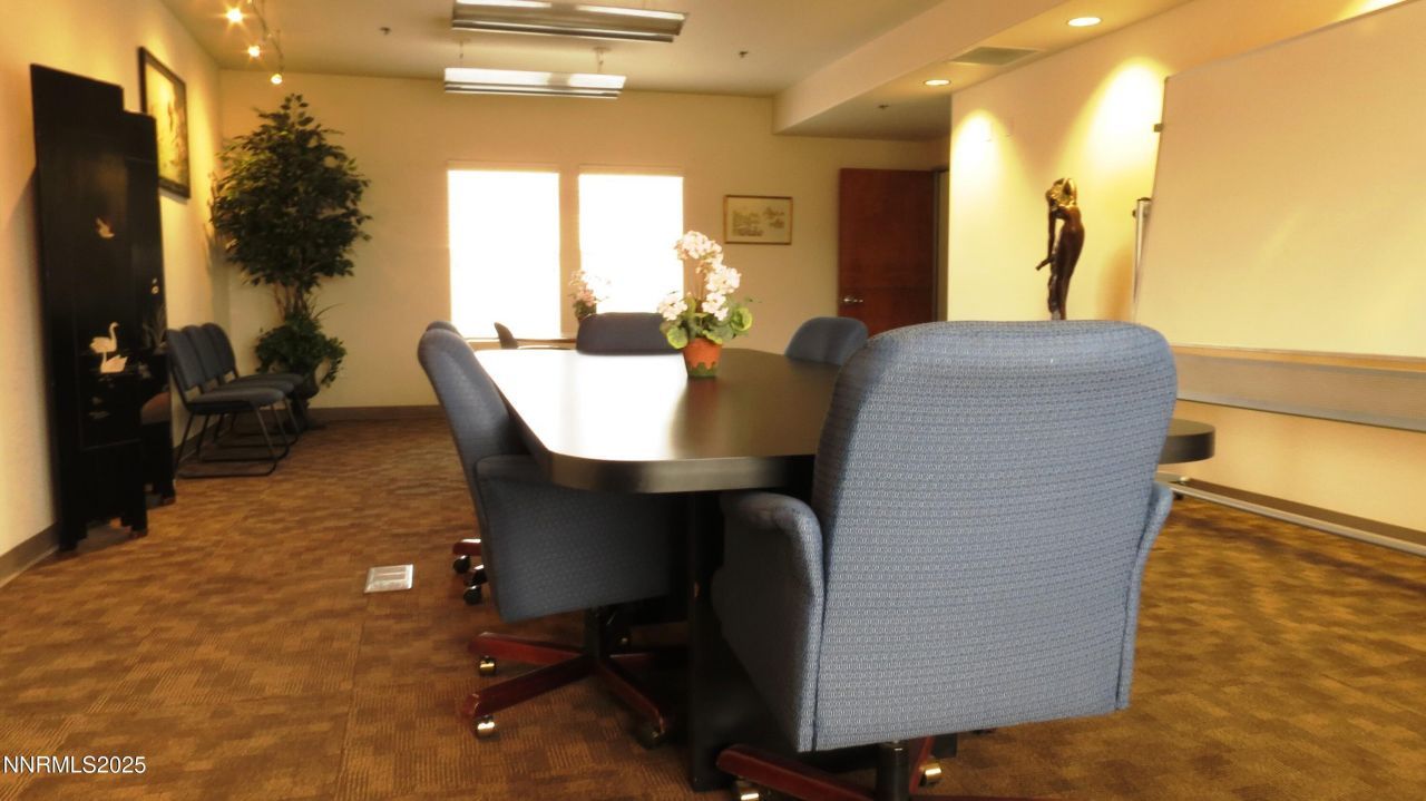 1929 E Prater Way, Sparks, NV 89434 Photo