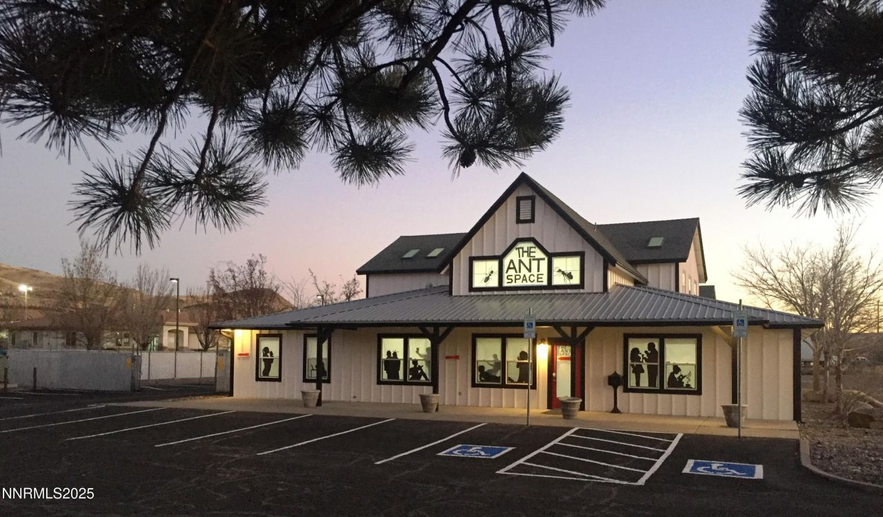 1929 E Prater Way, Sparks, NV 89434 Photo