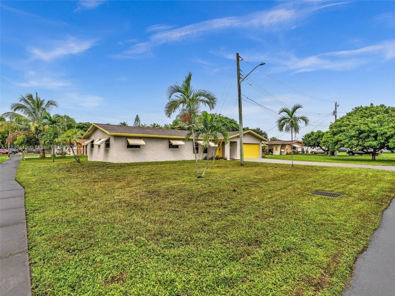 228 SW 5th Ave, Hallandale Beach, FL 33009 Photo