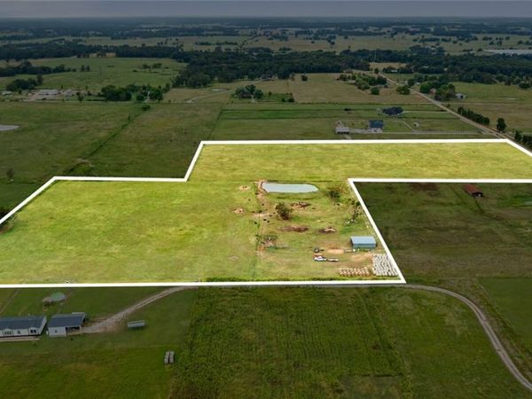 22201 Leonard Ranch Road, Gravette, AR 72736