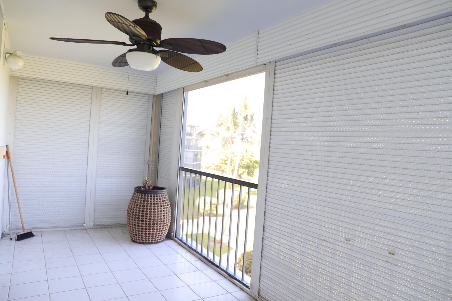6400 NW 2nd Avenue, Unit 423, Boca Raton, FL 33487 Photo