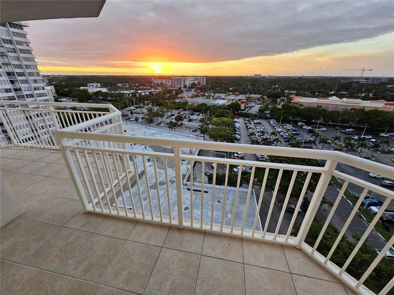 18051 Biscayne Blvd, Unit 1204, Aventura, FL 33160 Photo