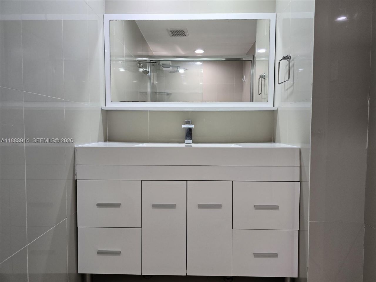 18051 Biscayne Blvd, Unit 1204, Aventura, FL 33160 Photo