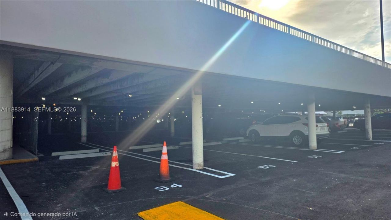 18051 Biscayne Blvd, Unit 1204, Aventura, FL 33160 Photo