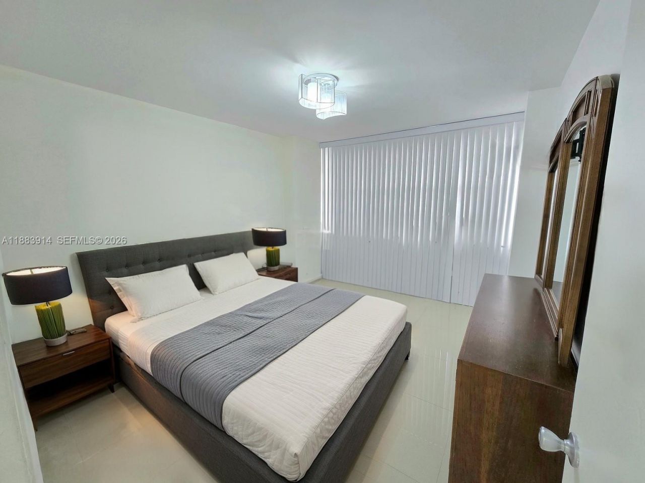 18051 Biscayne Blvd, Unit 1204, Aventura, FL 33160 Photo