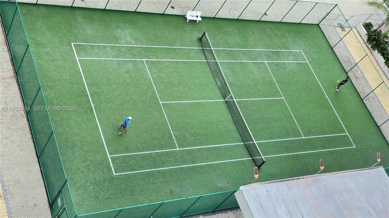 18051 Biscayne Blvd, Unit 1204, Aventura, FL 33160 Photo