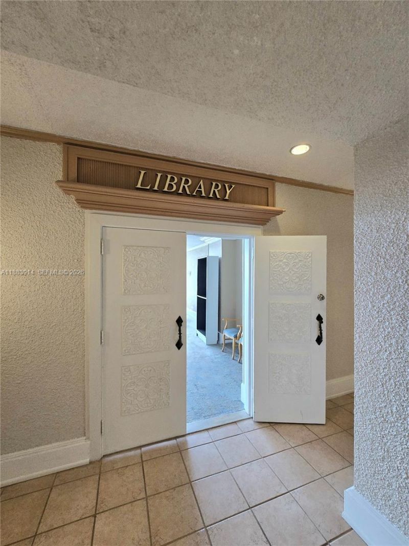 18051 Biscayne Blvd, Unit 1204, Aventura, FL 33160 Photo