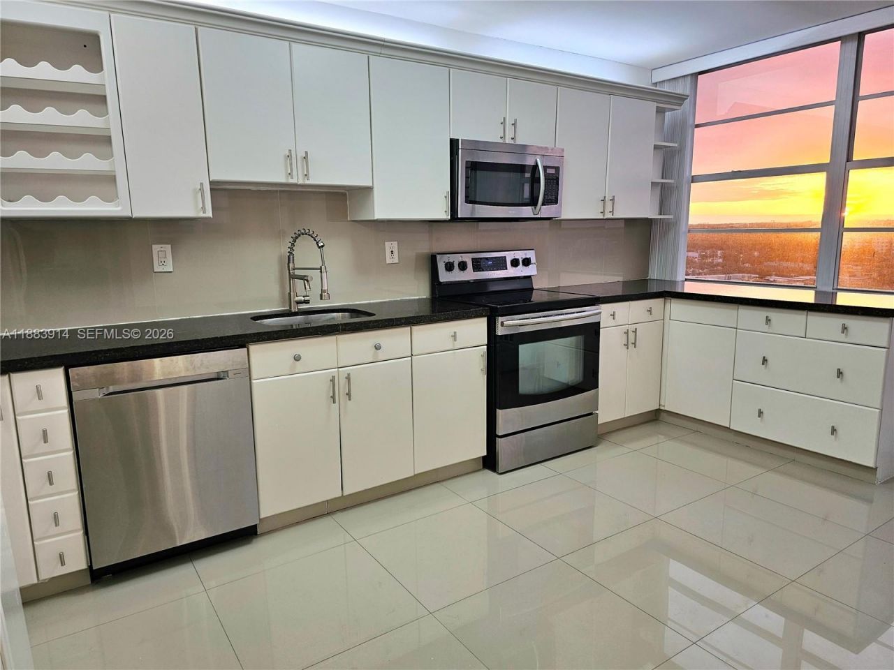 18051 Biscayne Blvd, Unit 1204, Aventura, FL 33160 Photo