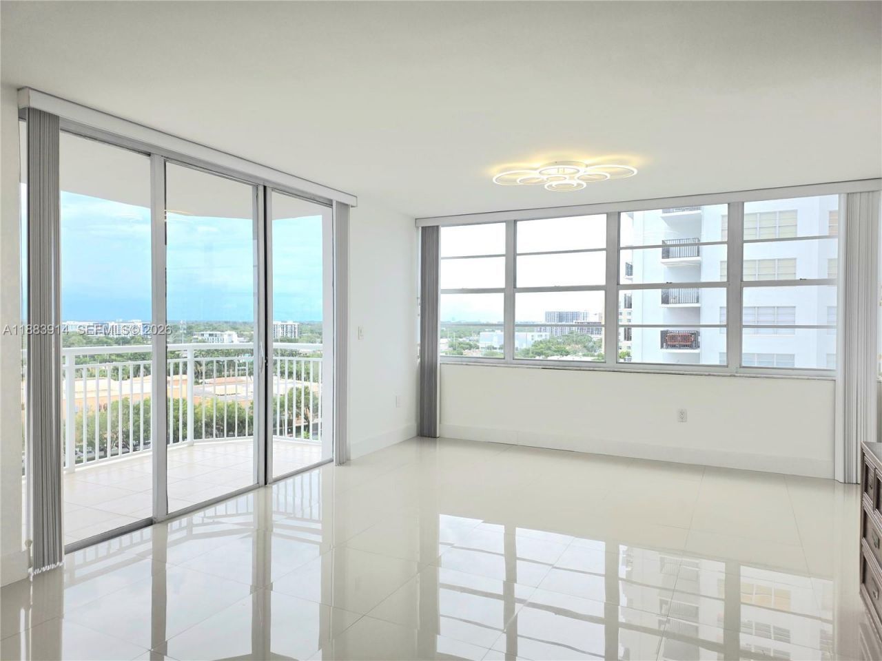 18051 Biscayne Blvd, Unit 1204, Aventura, FL 33160 Photo