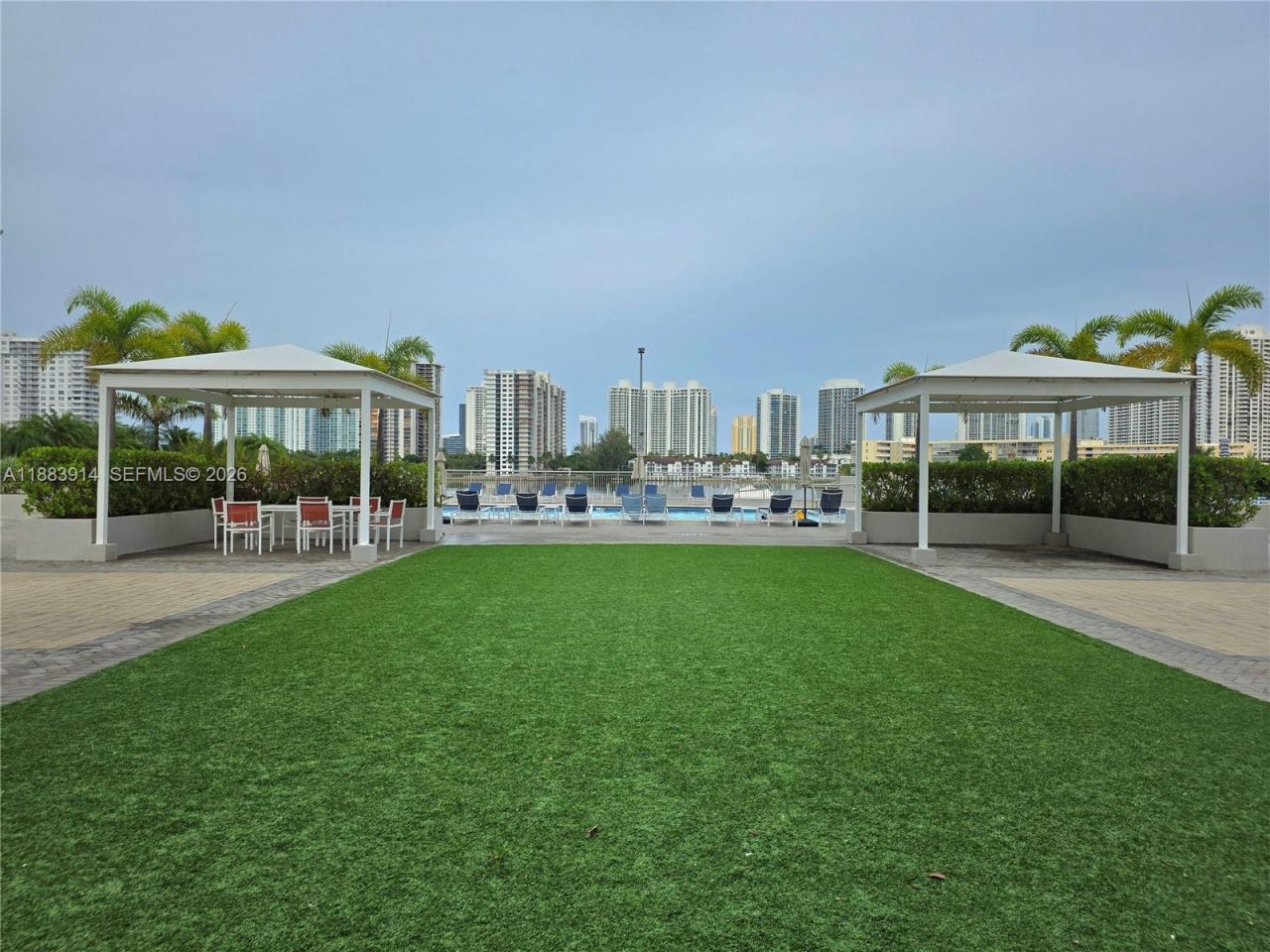 18051 Biscayne Blvd, Unit 1204, Aventura, FL 33160 Photo