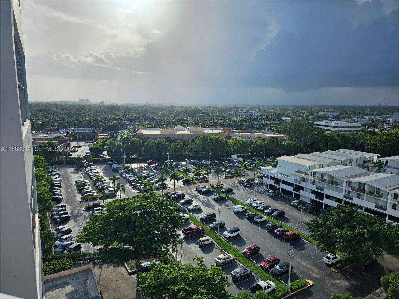 18051 Biscayne Blvd, Unit 1204, Aventura, FL 33160 Photo