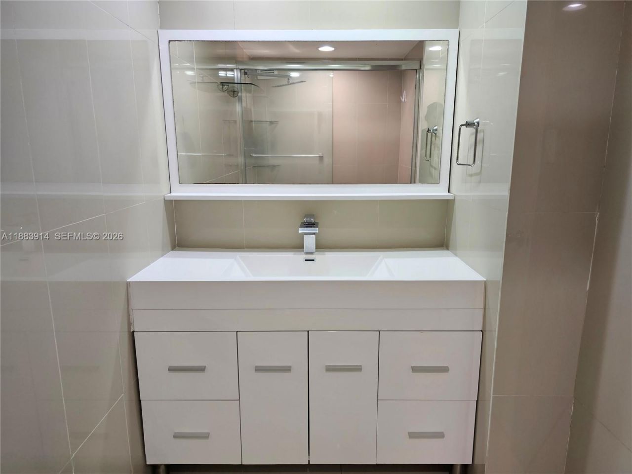 18051 Biscayne Blvd, Unit 1204, Aventura, FL 33160 Photo