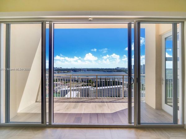 18031 Biscayne Blvd, Unit PH01, Aventura, FL 33160