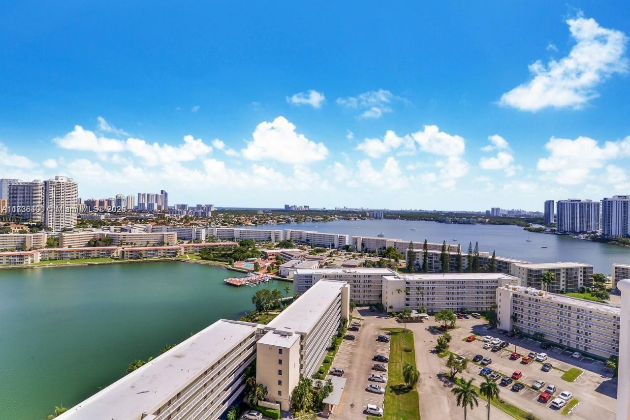 18031 Biscayne Blvd, Unit PH01, Aventura, FL 33160 Photo
