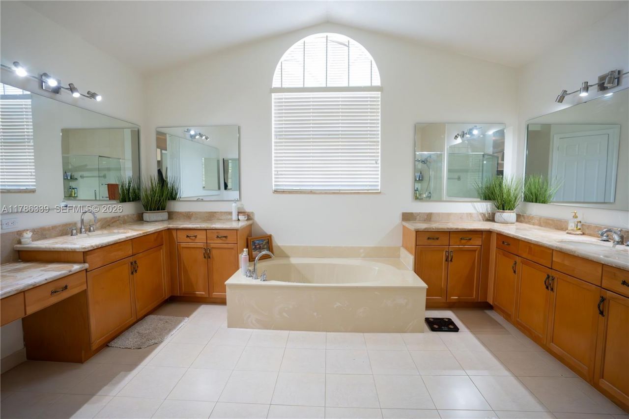 5101 SW 173rd Ave, Miramar, FL 33029 Photo