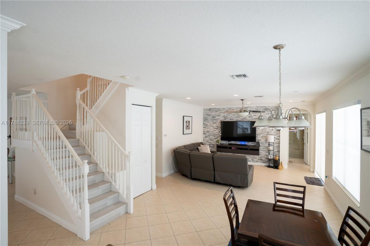 5101 SW 173rd Ave, Miramar, FL 33029 Photo