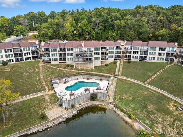 70 Robinwood Drive, Unit 3E, Lake Ozark, MO 65049