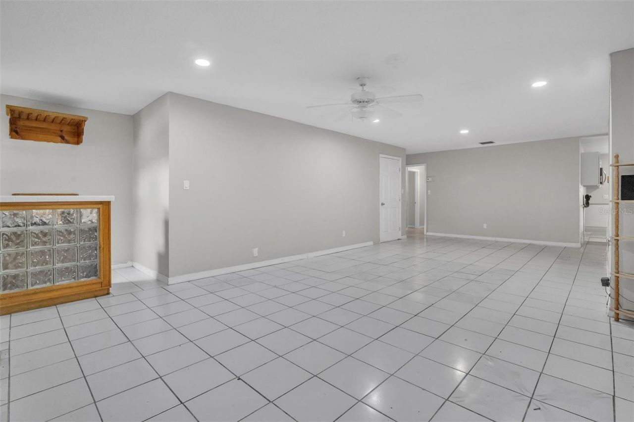 5911 Fernhill Drive, Orlando, FL 32808 Photo