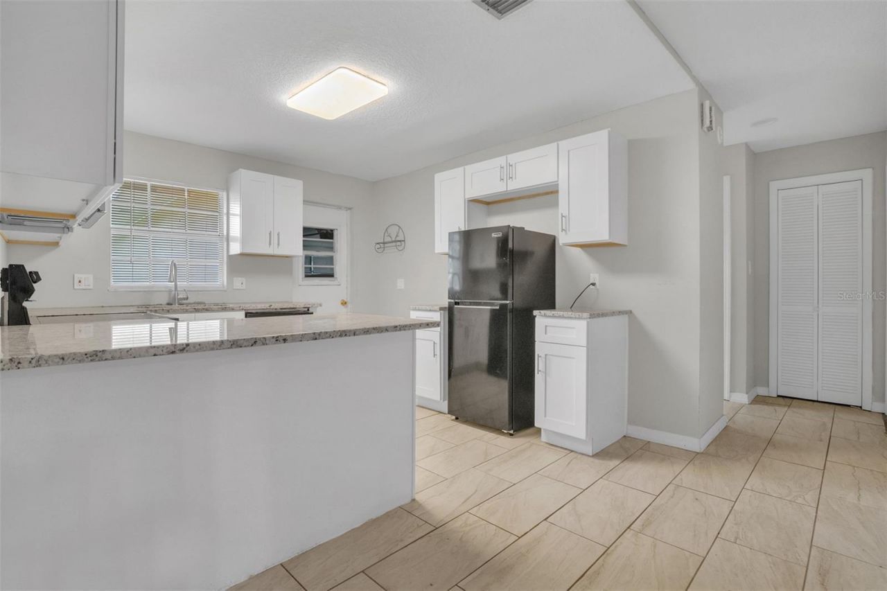 5911 Fernhill Drive, Orlando, FL 32808 Photo