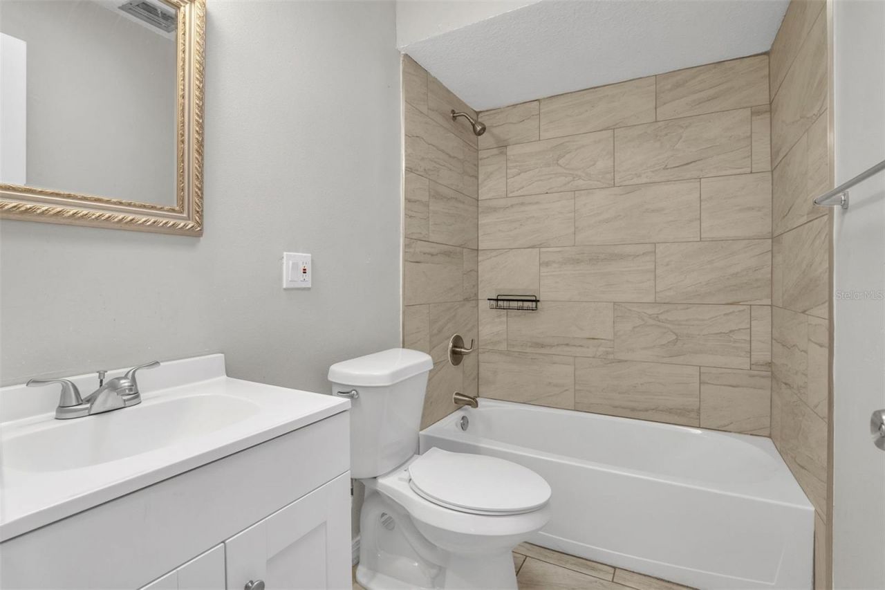 5911 Fernhill Drive, Orlando, FL 32808 Photo