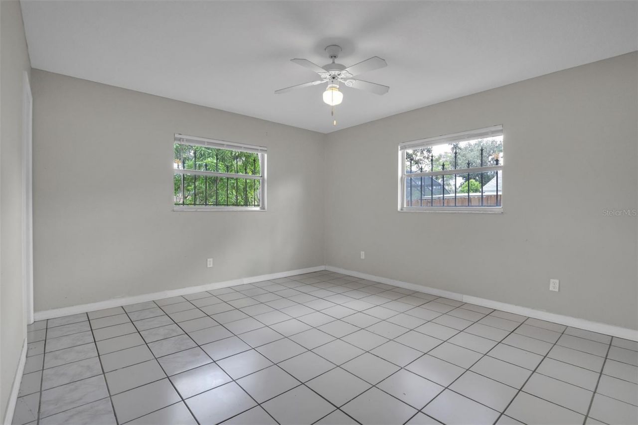5911 Fernhill Drive, Orlando, FL 32808 Photo